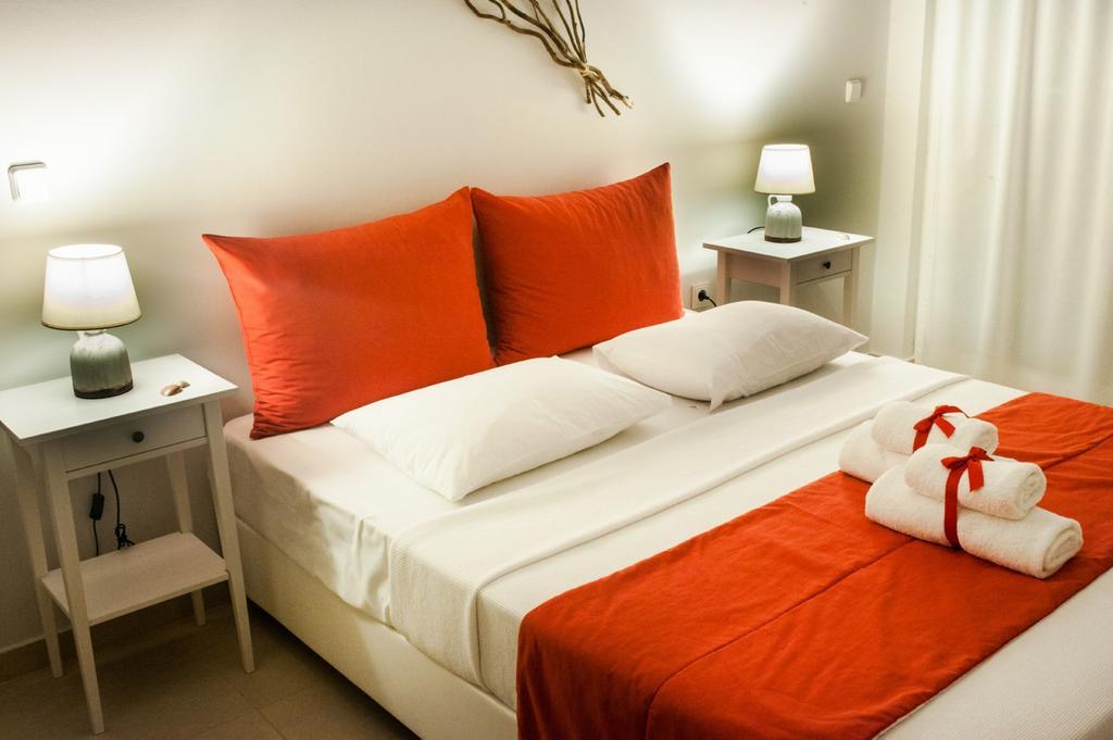 Thermaikos Studios & Apartments Peraia  Bagian luar foto