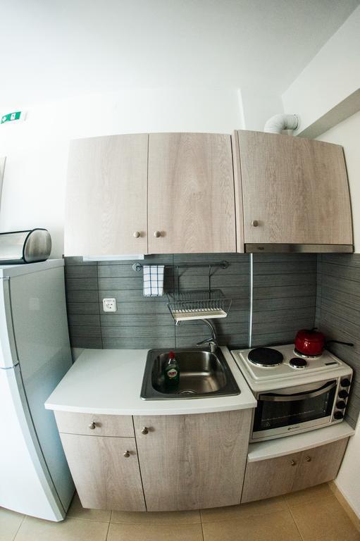 Thermaikos Studios & Apartments Peraia  Bagian luar foto